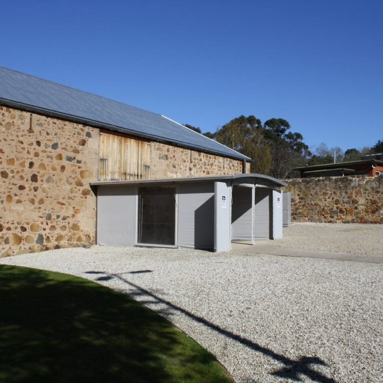 Rosny Barn entrance